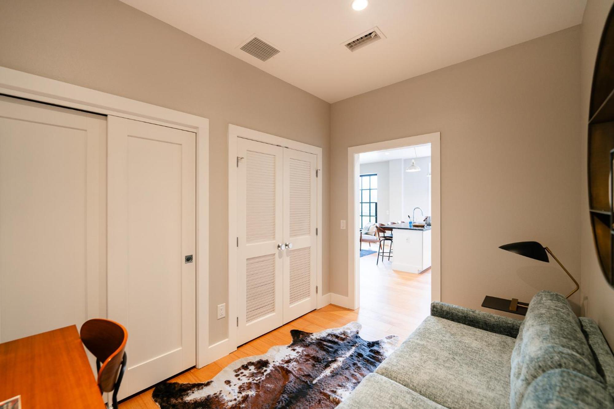 Western 1924 Luxury Lofts Martindale Ngoại thất bức ảnh